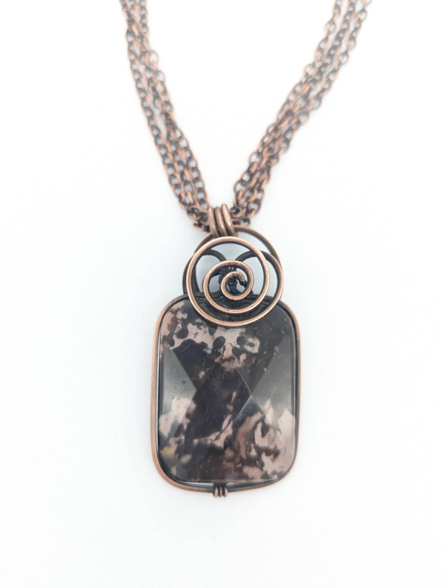 Faceted Ocean Jasper Stone