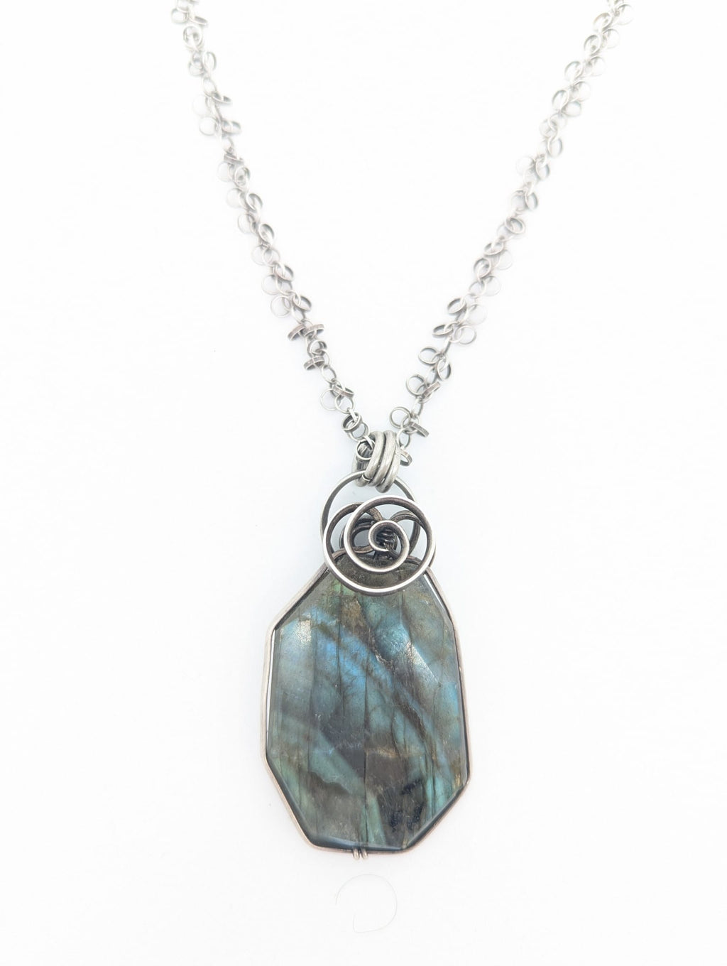 Labradorite Stone pendant