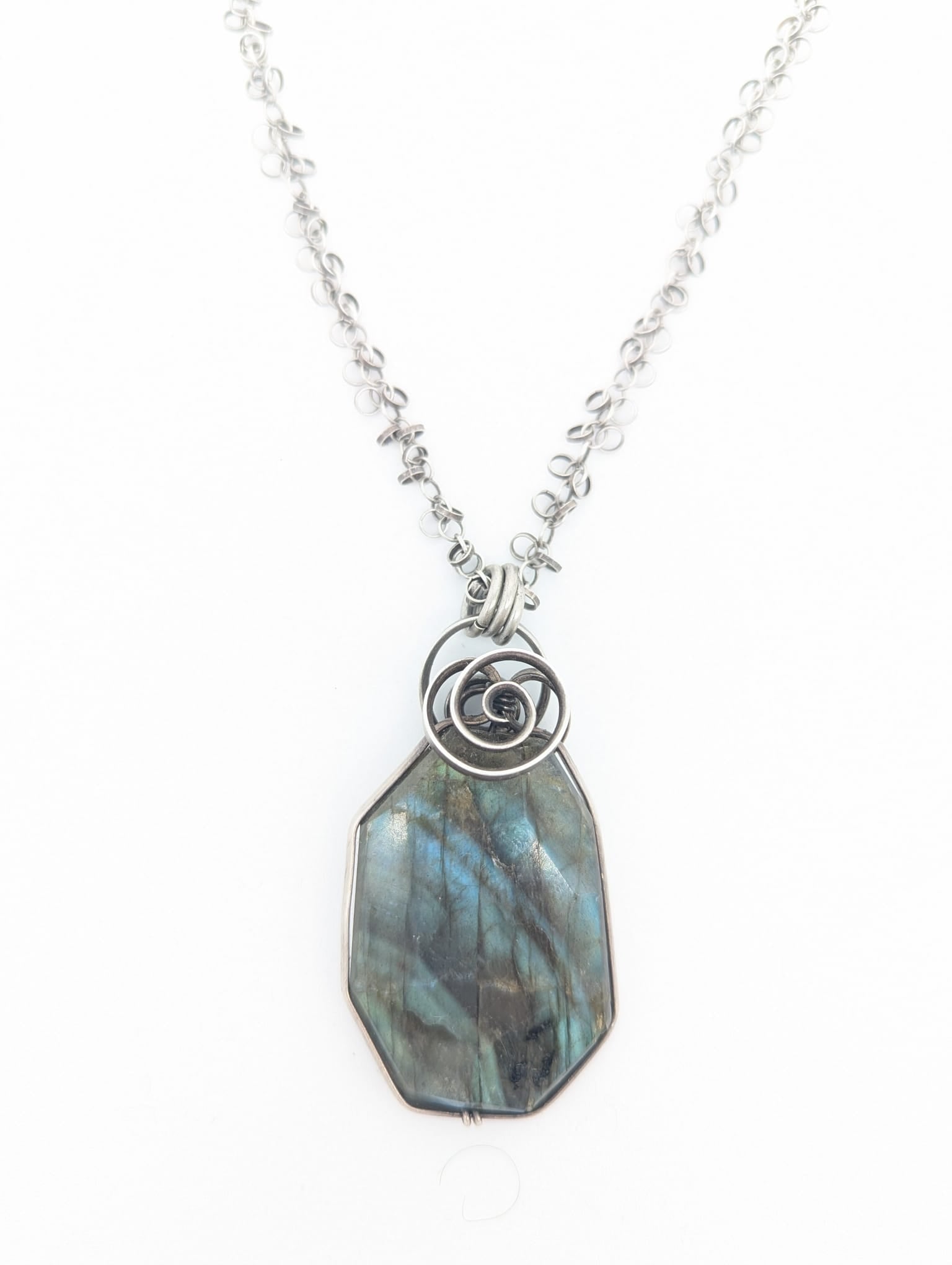 Labradorite Stone pendant